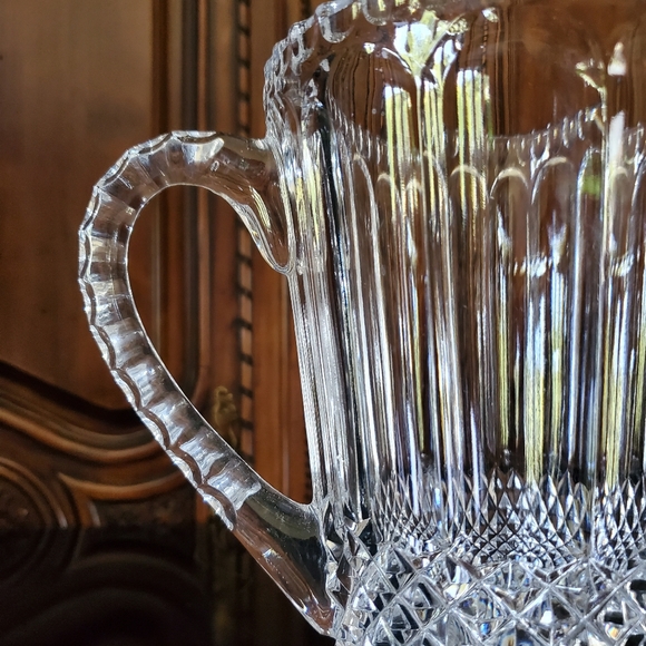 40oz Crystal 💎 Diamond Point Clear Pitcher - Picture 8 of 13